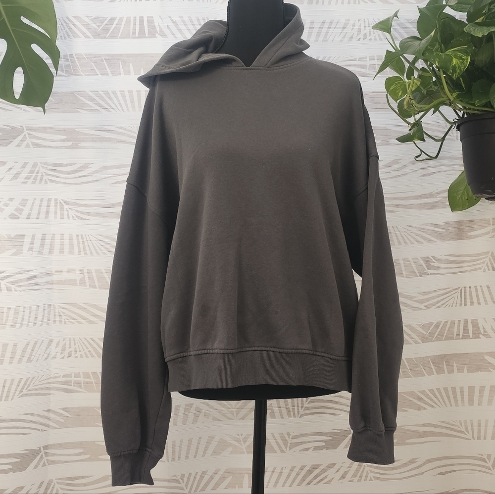 DIVIDED H&M Gray Hoodie Size L